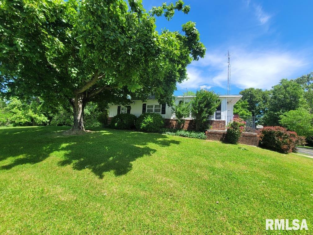 14690 State Rte 142 McLeansboro, IL 62859 - Photo 8 of 48 Gallery Image 8