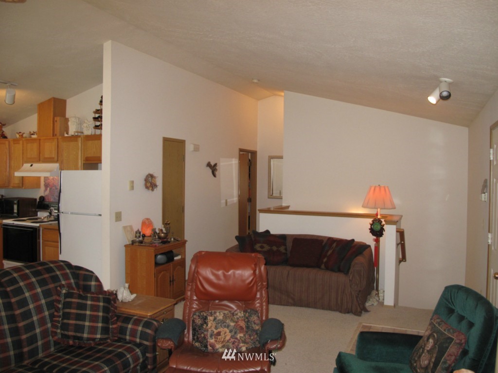 471 Maple Grove Road Port Angeles, WA 98363 - Photo 13 of 25