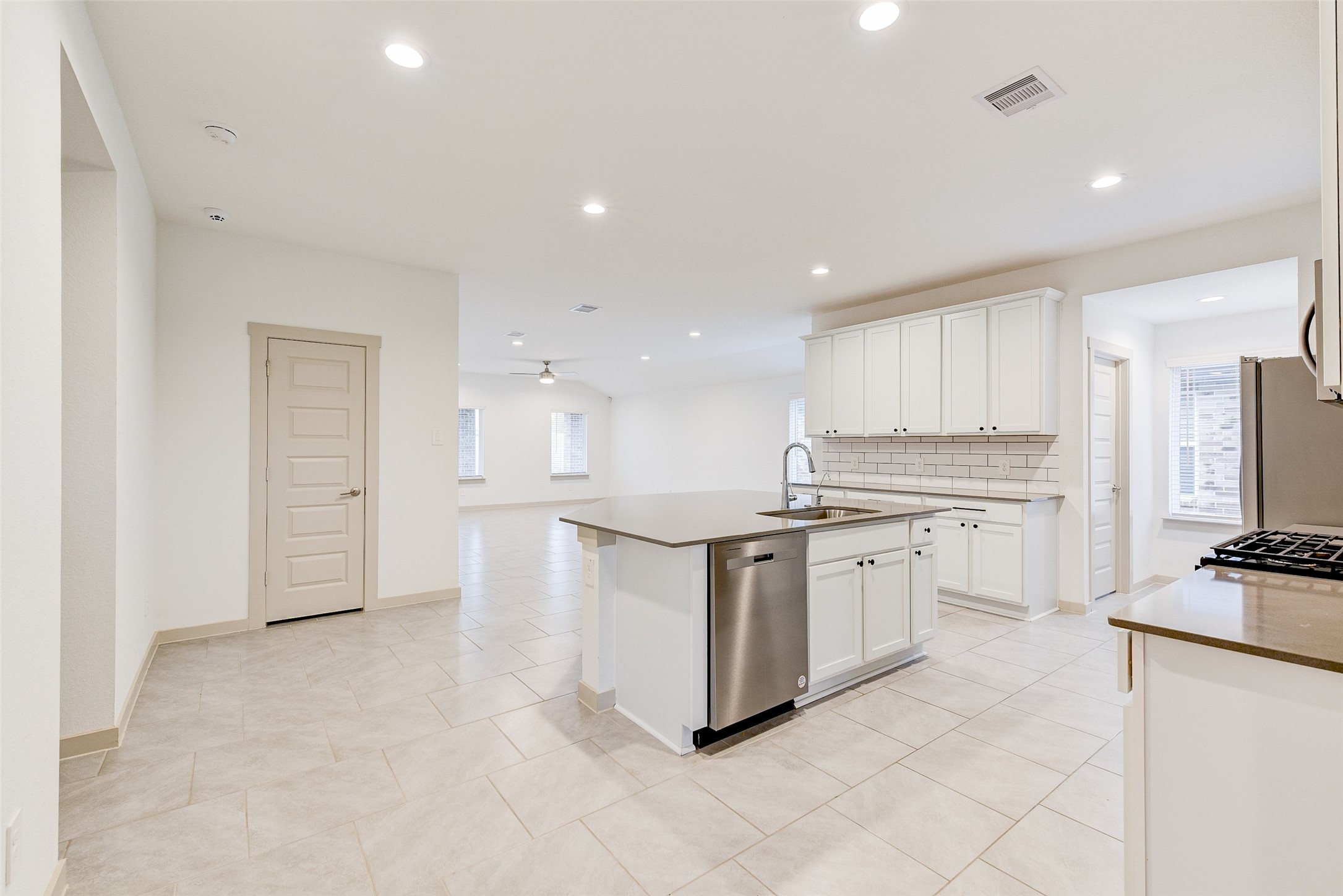 29915 Reagans Rnch Drive Katy, TX 77494 - Photo 8 of 22