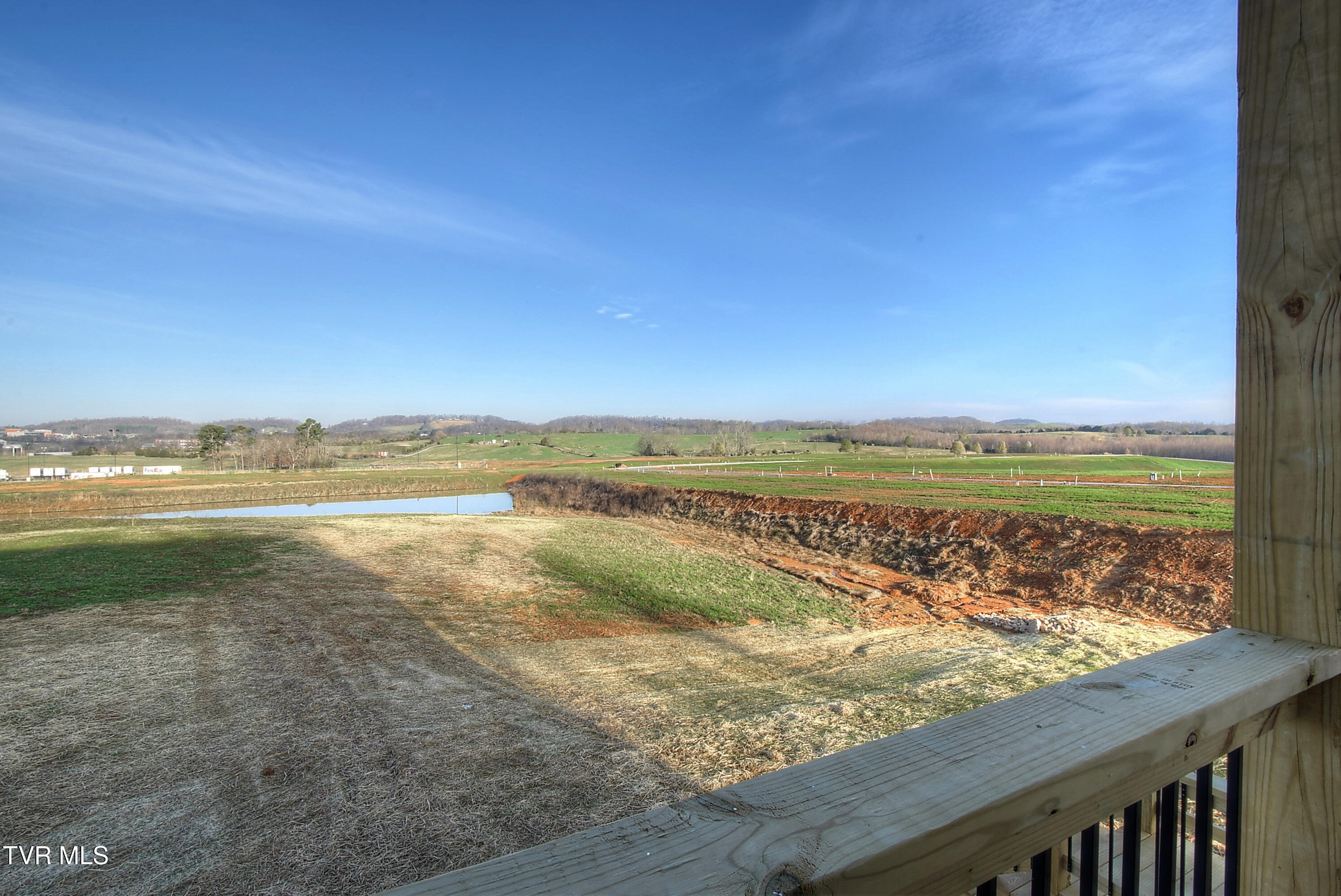 1136 Hawley Road Blountville, TN 37617 - Photo 38 of 39 52