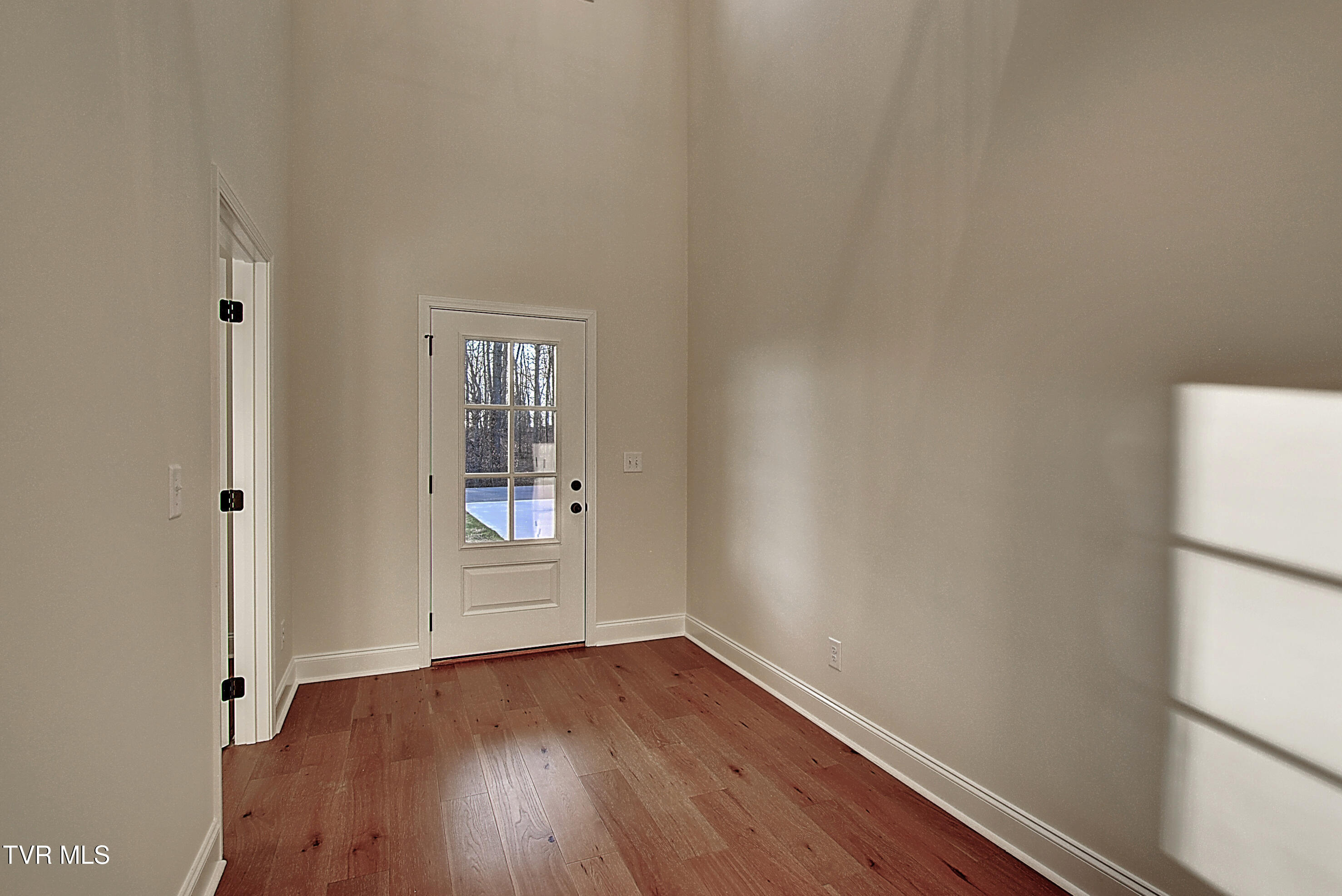 1136 Hawley Road Blountville, TN 37617 - Photo 7 of 39 13