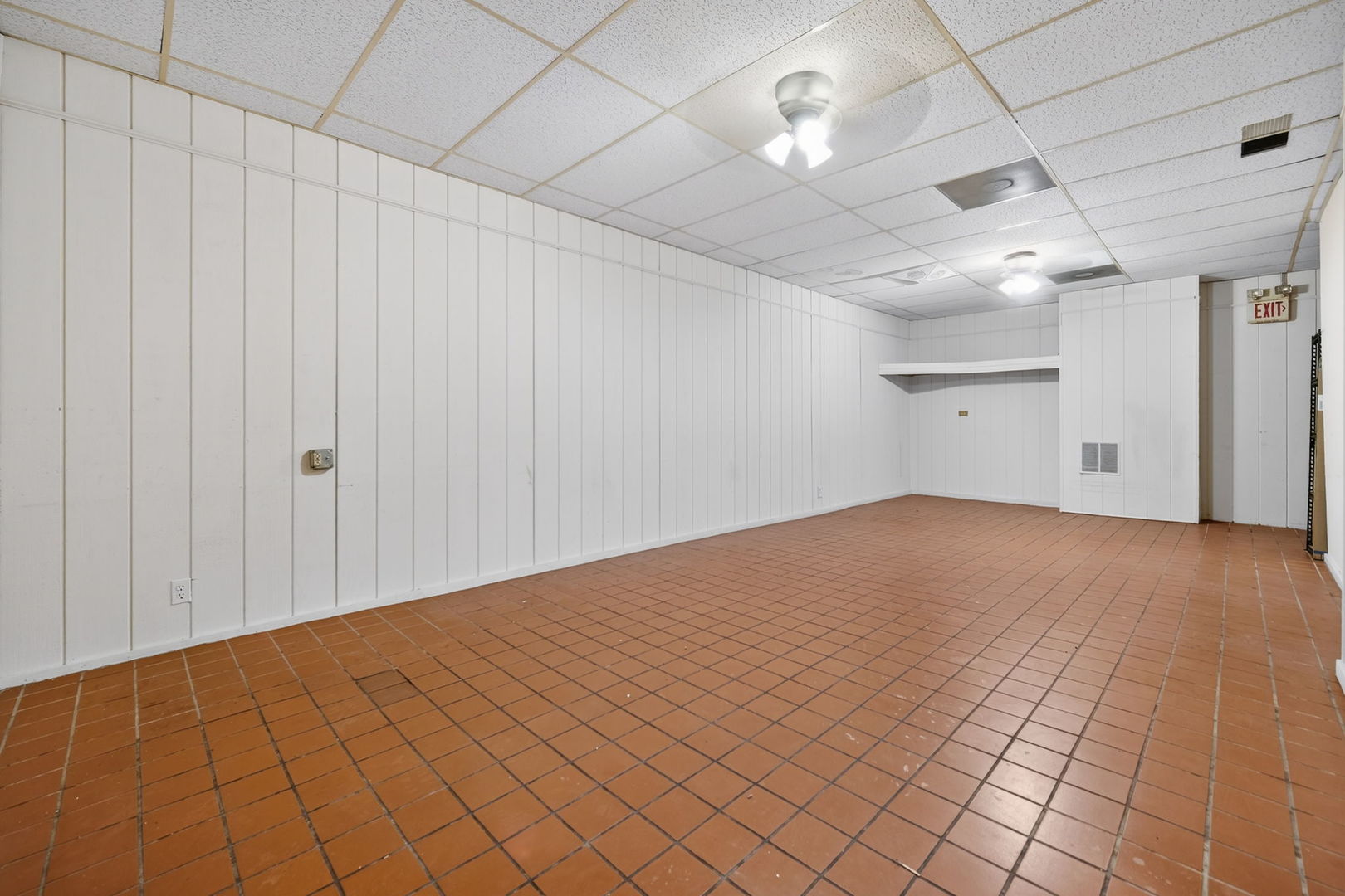 4369 North Elston Avenue Chicago, IL 60641 - Photo 16 of 43