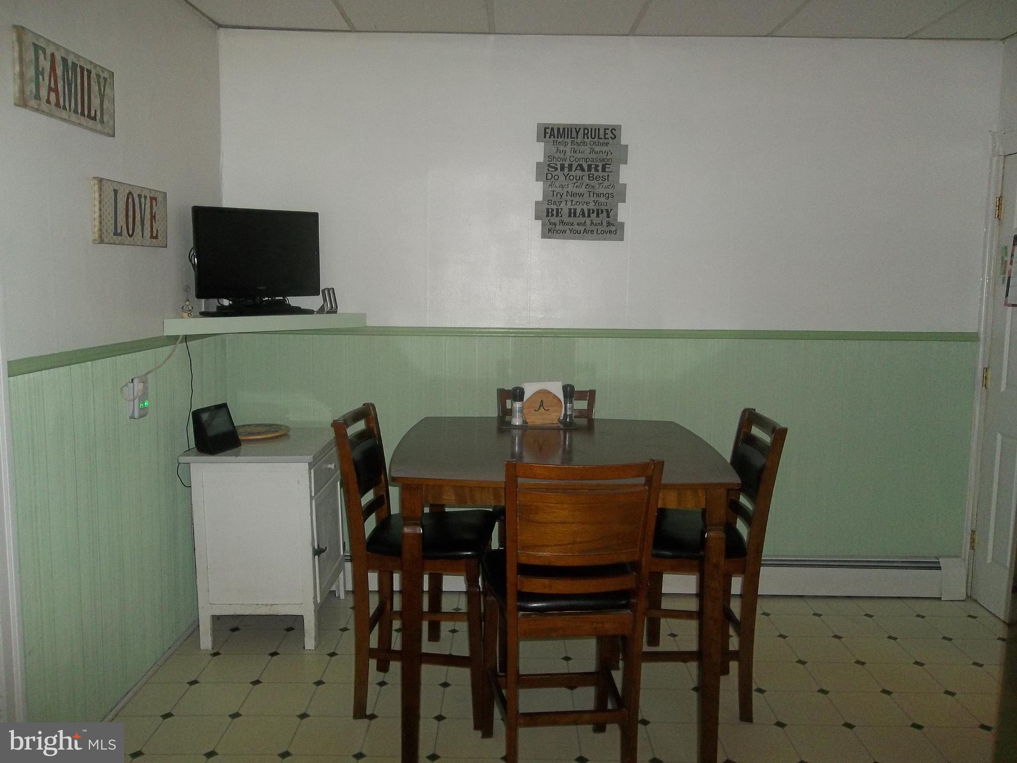 325 Delaware Avenue Riverside, NJ 08075 - Photo 14 of 33
