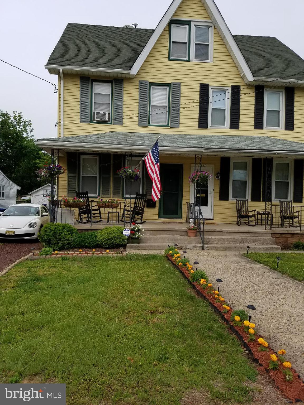 325 Delaware Avenue Riverside, NJ 08075 - Photo 3 of 33