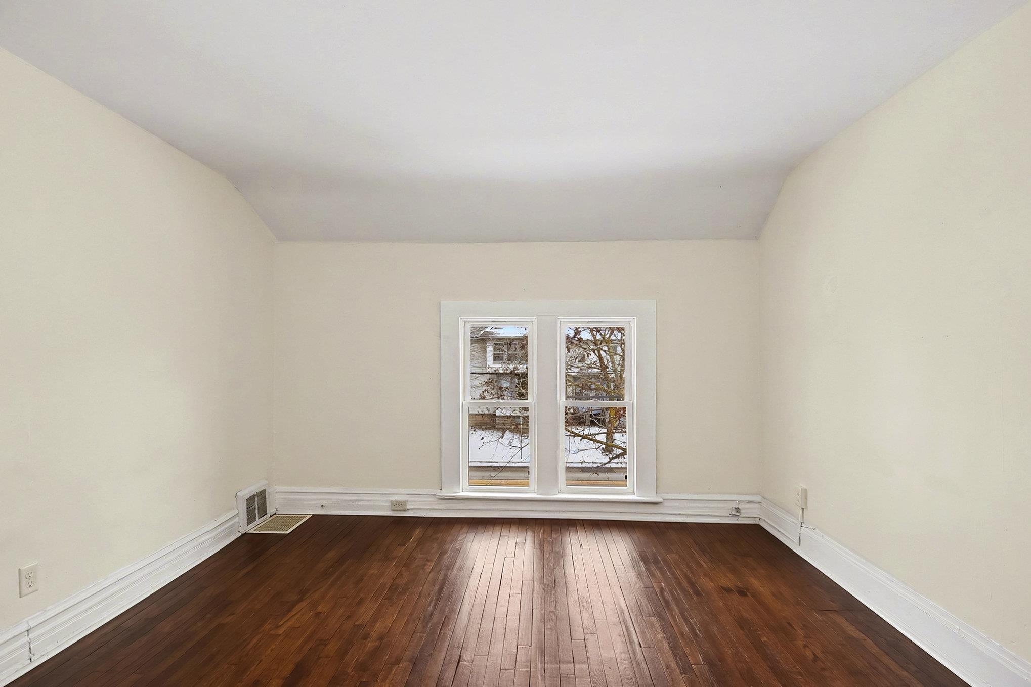 1312 5th Street, Unit 3 Bay City, MI 48708 - Photo 5 of 15