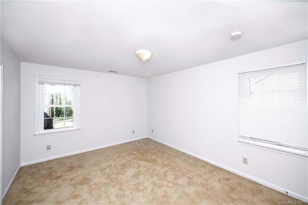 10220 Ridgemore Drive Charlotte, NC 28277 - Photo 12 of 24