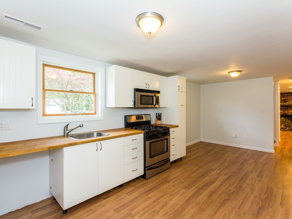 7 Flynn Road Peabody, MA 01960 - Photo 22 of 30 Gallery Image 22