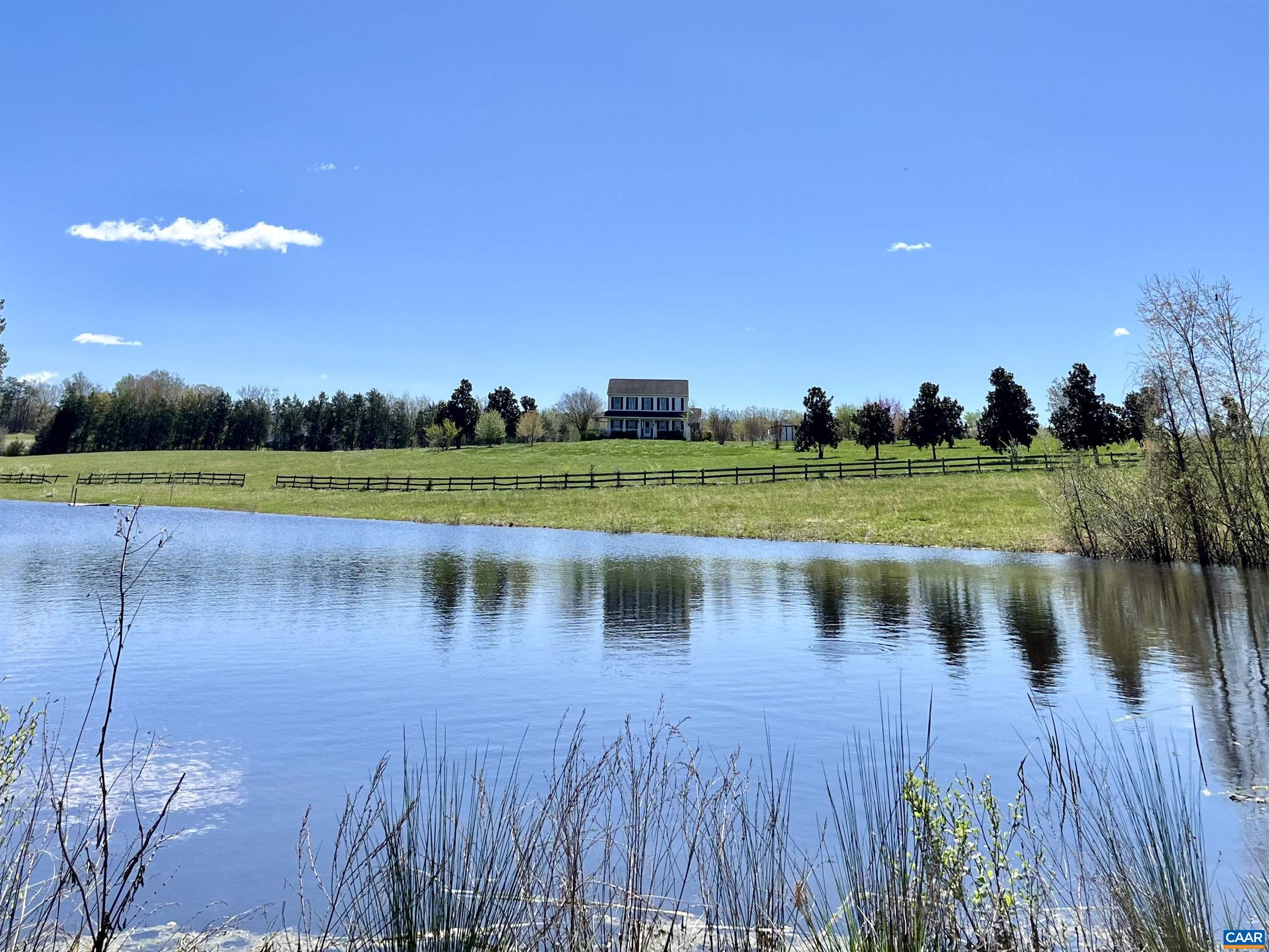 4437 Richmond Road Keswick, VA 22947 - Photo 2 of 33