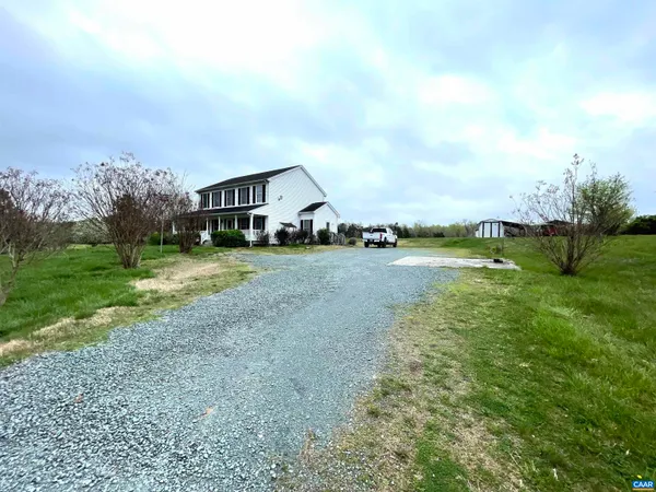 $3,500 | 4437 Richmond Road, Keswick, VA 22947