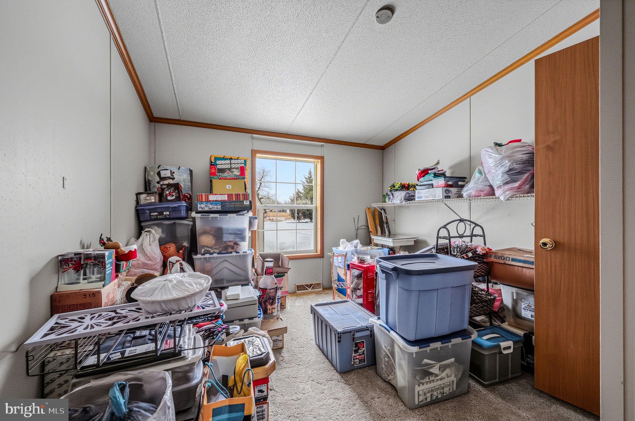2237 Marshyhope Road Felton, DE 19943 - Photo 33 of 38 a workspace with furniture