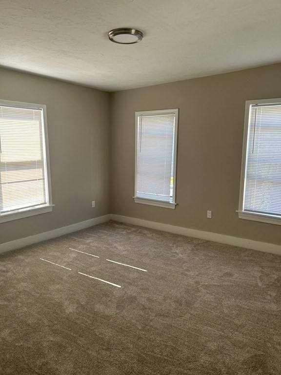 50 Spruce Street Clinton, MA 01510 - Photo 9 of 10 Gallery Image 9