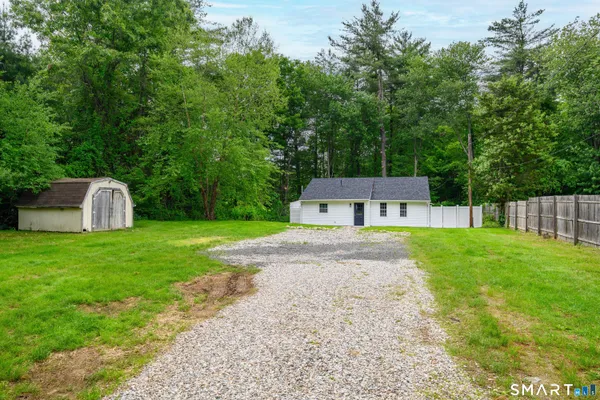 $2,900 | 3 Botsford Hill Road, Newtown, CT 06470