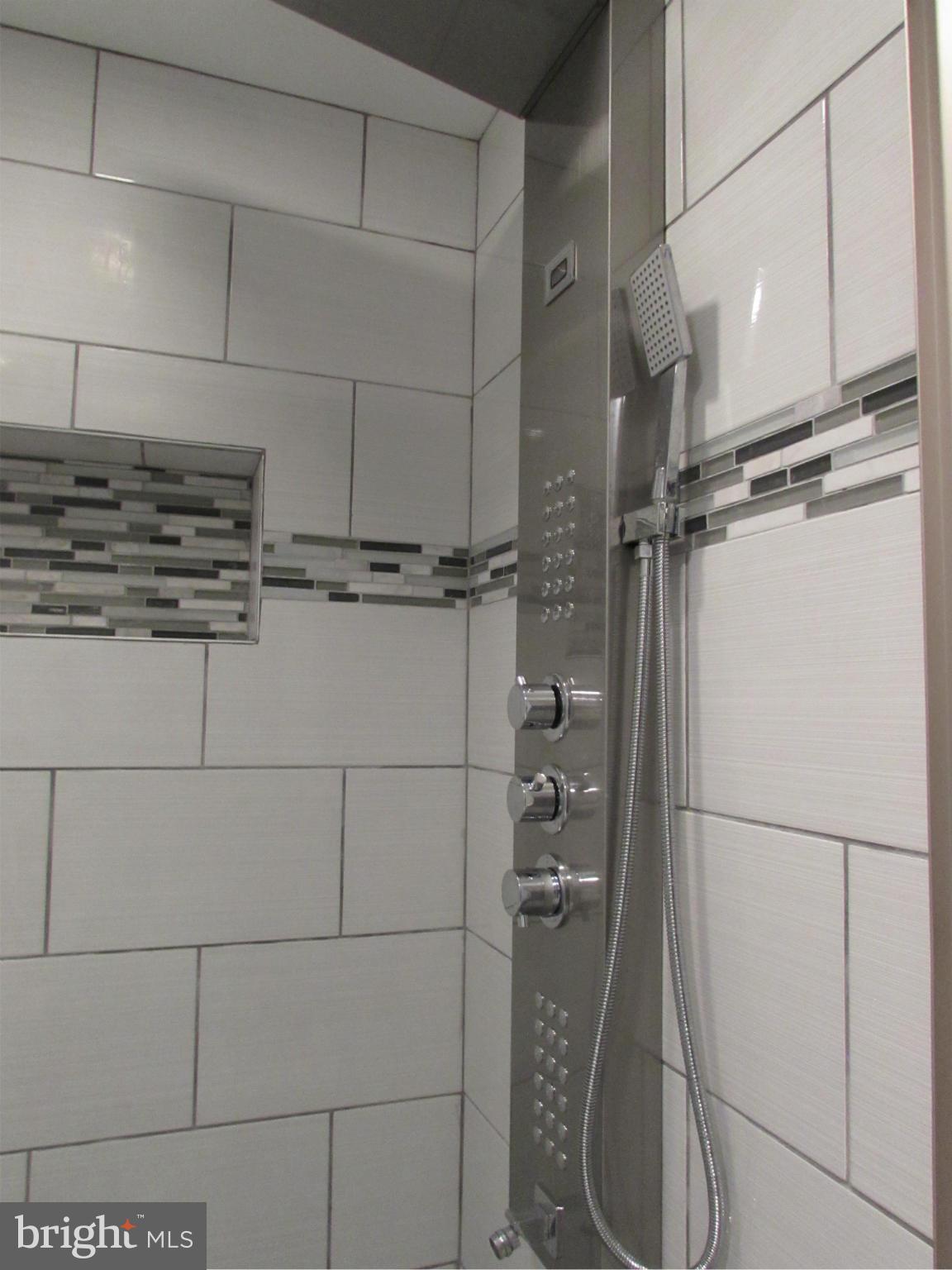 4040 2nd Street Southwest Washington, DC 20032 - Photo 23 of 30 Bath (Master)