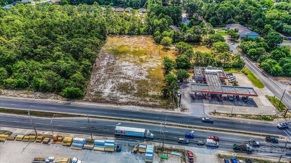 2032 Highway 87 Navarre, FL 32566 - Photo 5 of 11