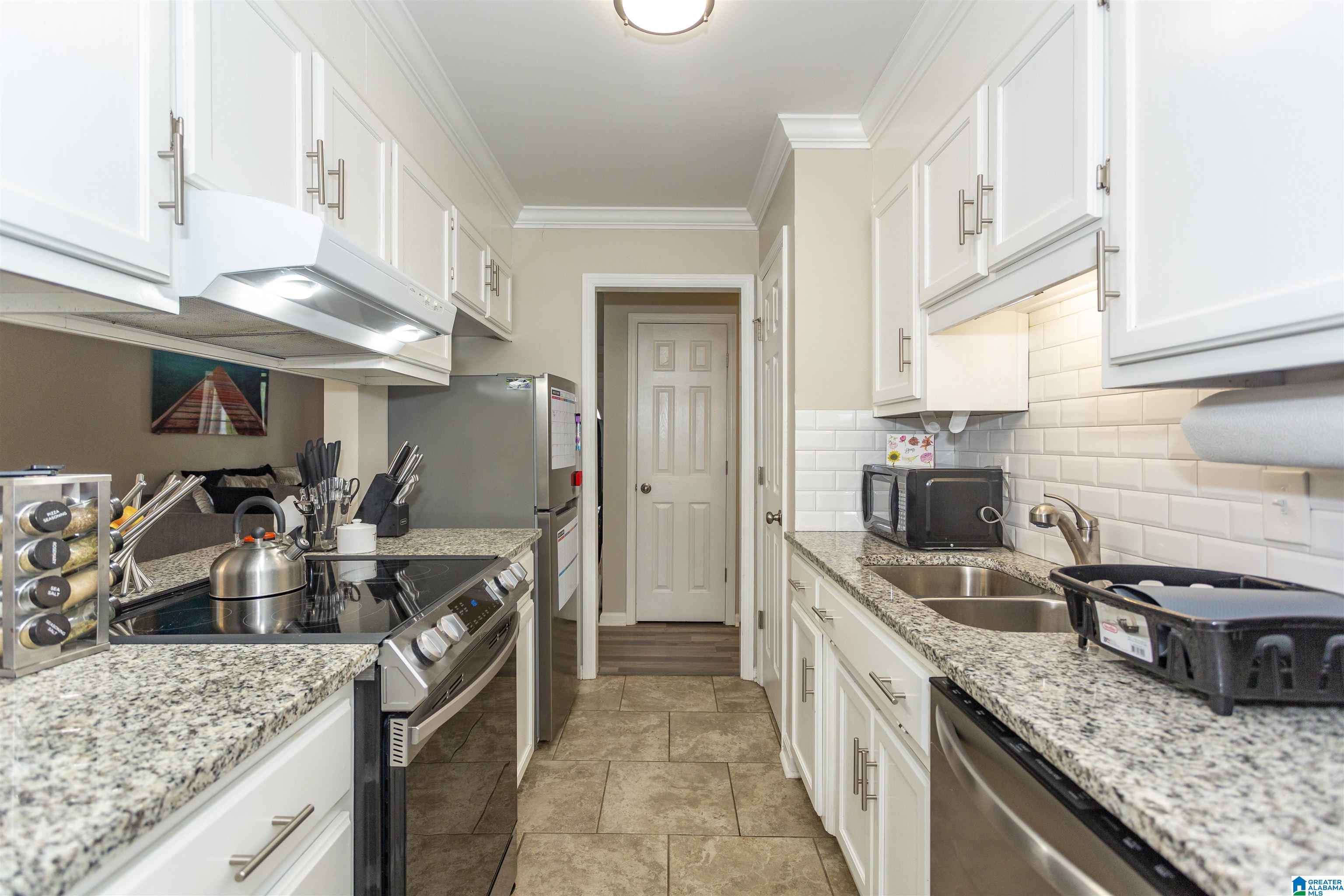 4686 Elfreth Johnson Road Birmingham, AL 35215 - Photo 8 of 17