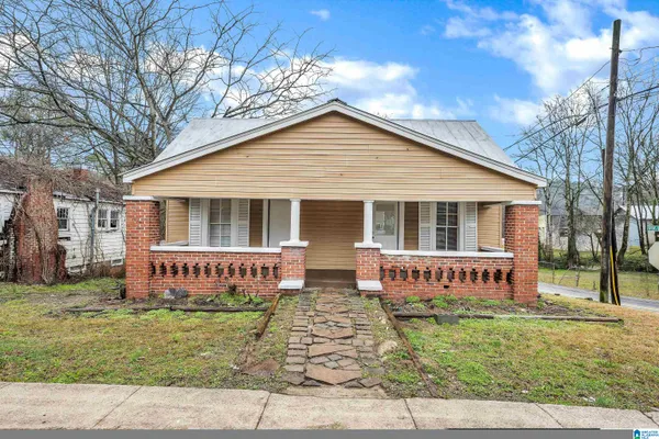 $90,000 | 225 Main Street North, Graysville, AL 35073