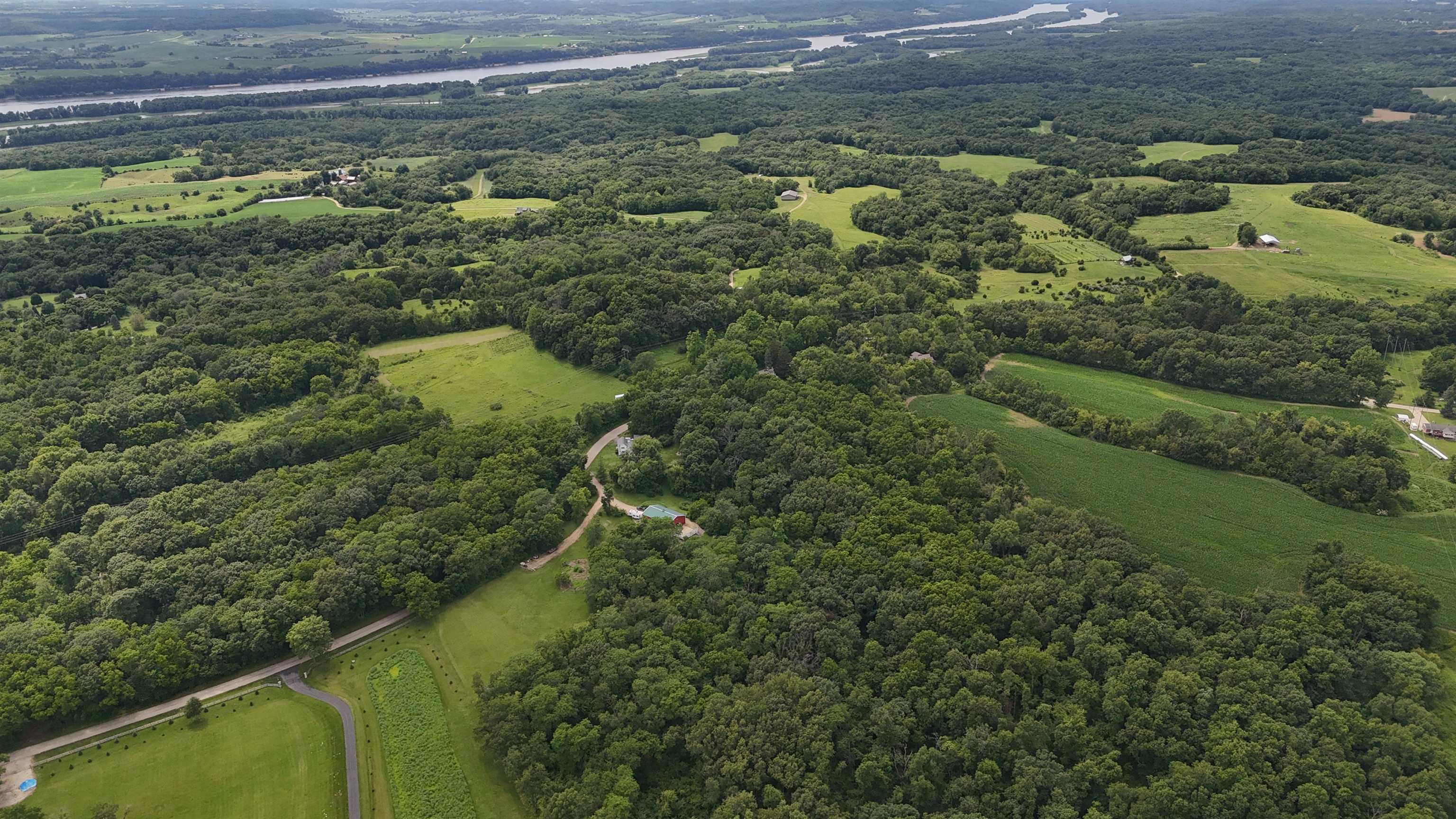 283 North Pilot Knob Road Galena, IL 61036 - Photo 7 of 24