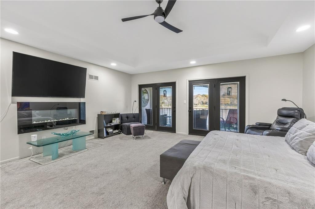 102 Northwest Hackberry Street Lee's Summit, MO 64064 - Photo 22 of 45