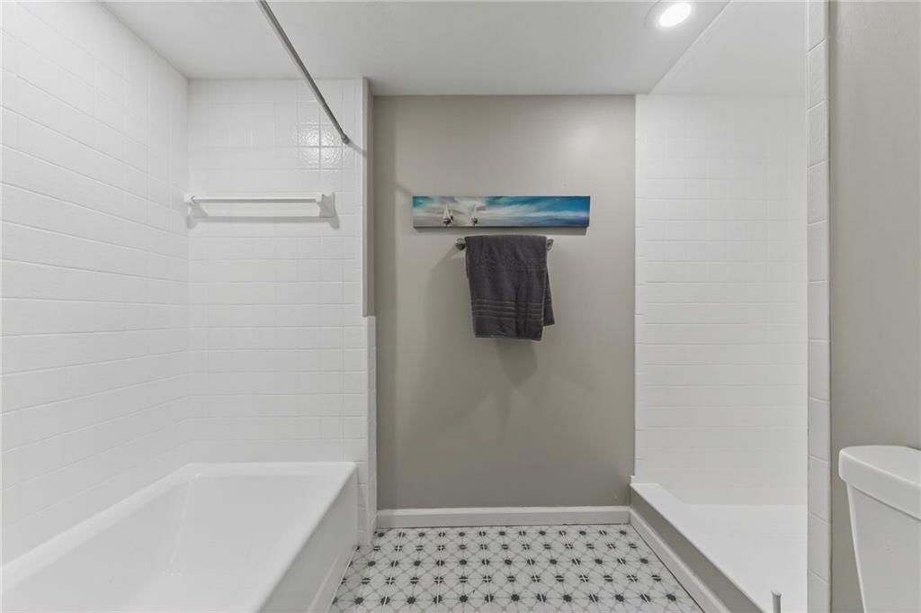 102 Northwest Hackberry Street Lee's Summit, MO 64064 - Photo 41 of 45