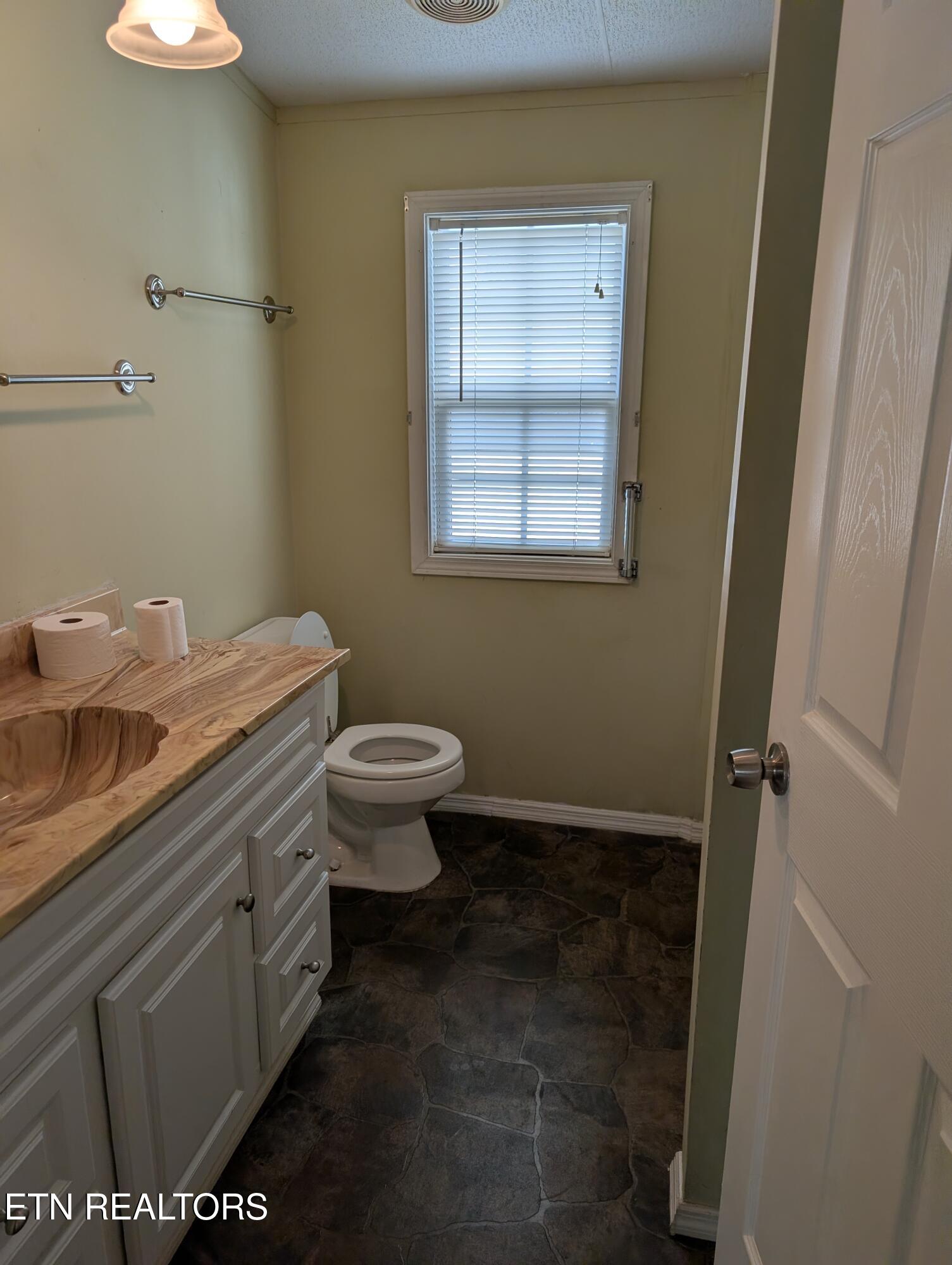 1561 Niles Ferry Road Madisonville, TN 37354 - Photo 15 of 21 PXL_20260317_165730718