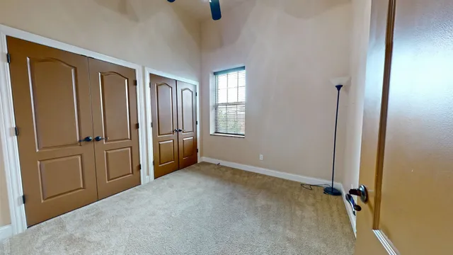 $5,000,000 | 11 East Columbia Avenue, Champaign, IL 61820