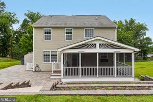 5870 Deer Ridge Lane Elkridge, MD 21075 - Photo 4 of 44