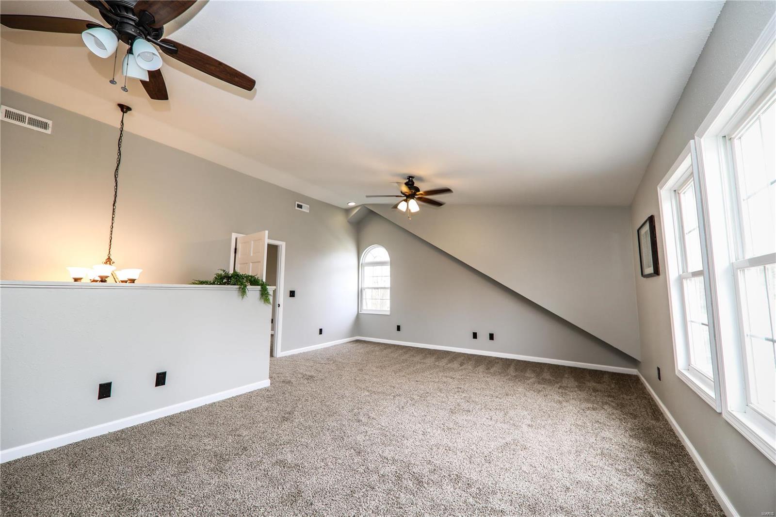 1202 Troy Road Edwardsville, IL 62025 - Photo 23 of 38 Gallery Image 23