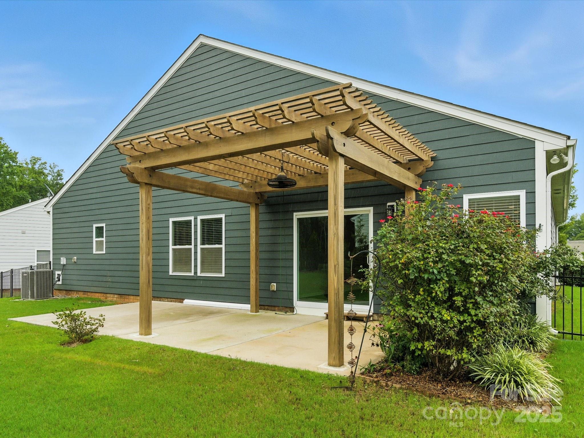 1628 Spring Blossom Trail Fort Mill, SC 29708 - Photo 32 of 42 front view of a house with a yard