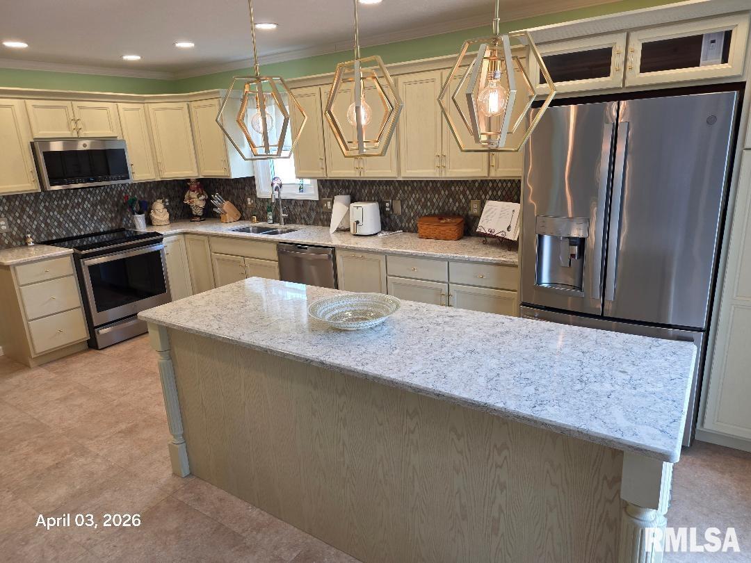 3308 Rawlings Drive Springfield, IL 62704 - Photo 8 of 19