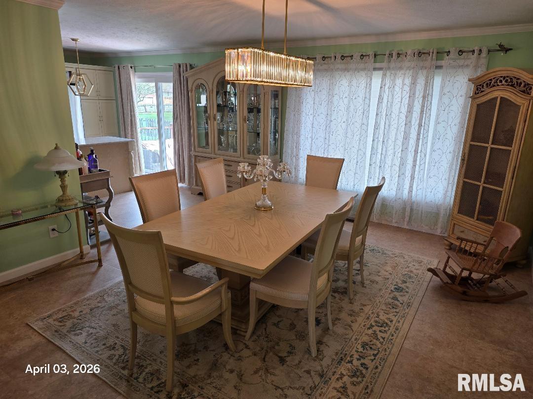 3308 Rawlings Drive Springfield, IL 62704 - Photo 9 of 19