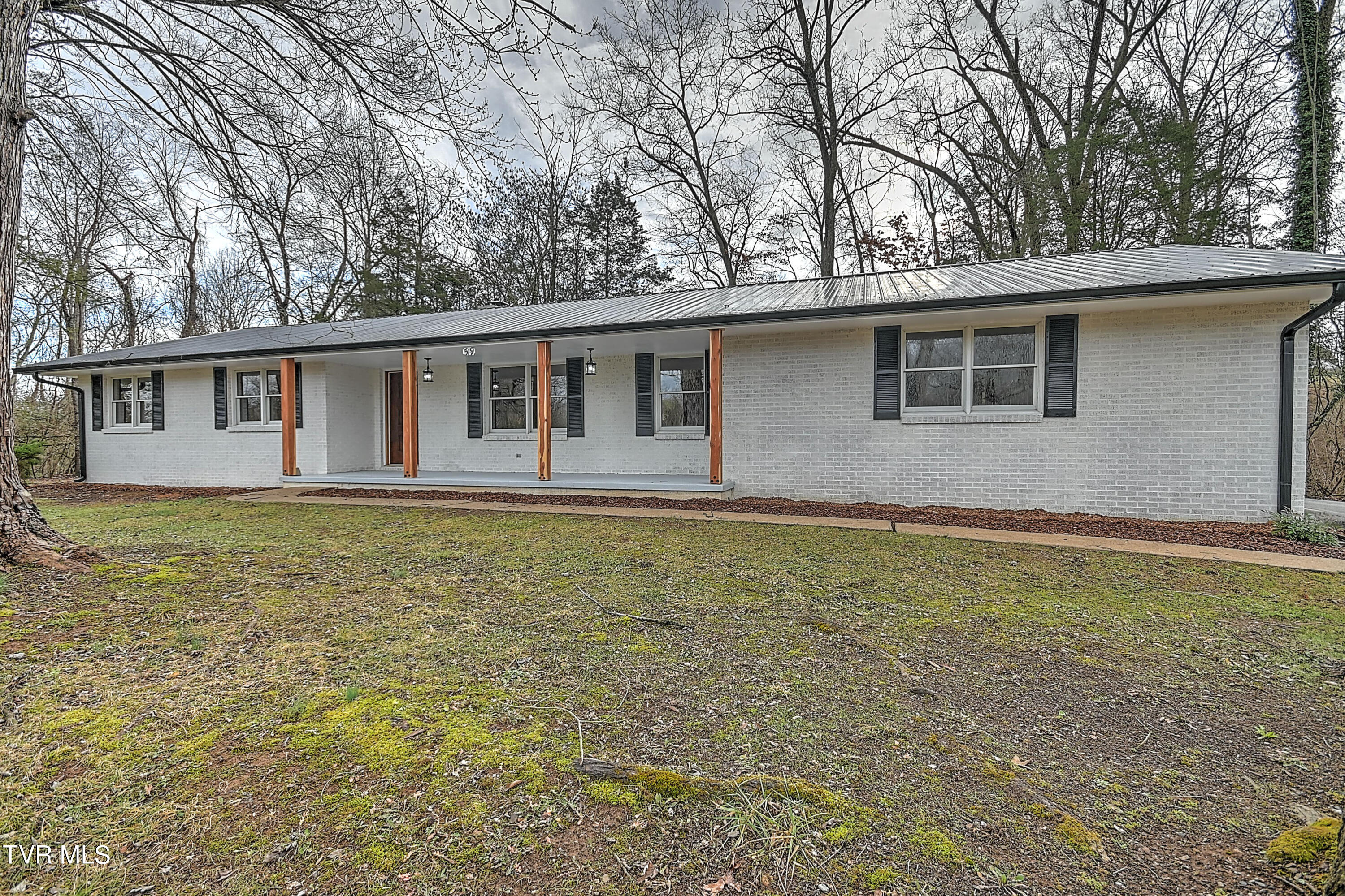 519 Rambling Road Kingsport, TN 37663 - Photo 2 of 58 519 Rambling TS-3