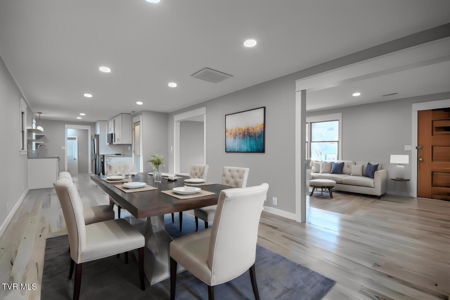 519 Rambling Road Kingsport, TN 37663 - Photo 21 of 58 Virtual Staging AI - IMG_2049.jpeg-Janua