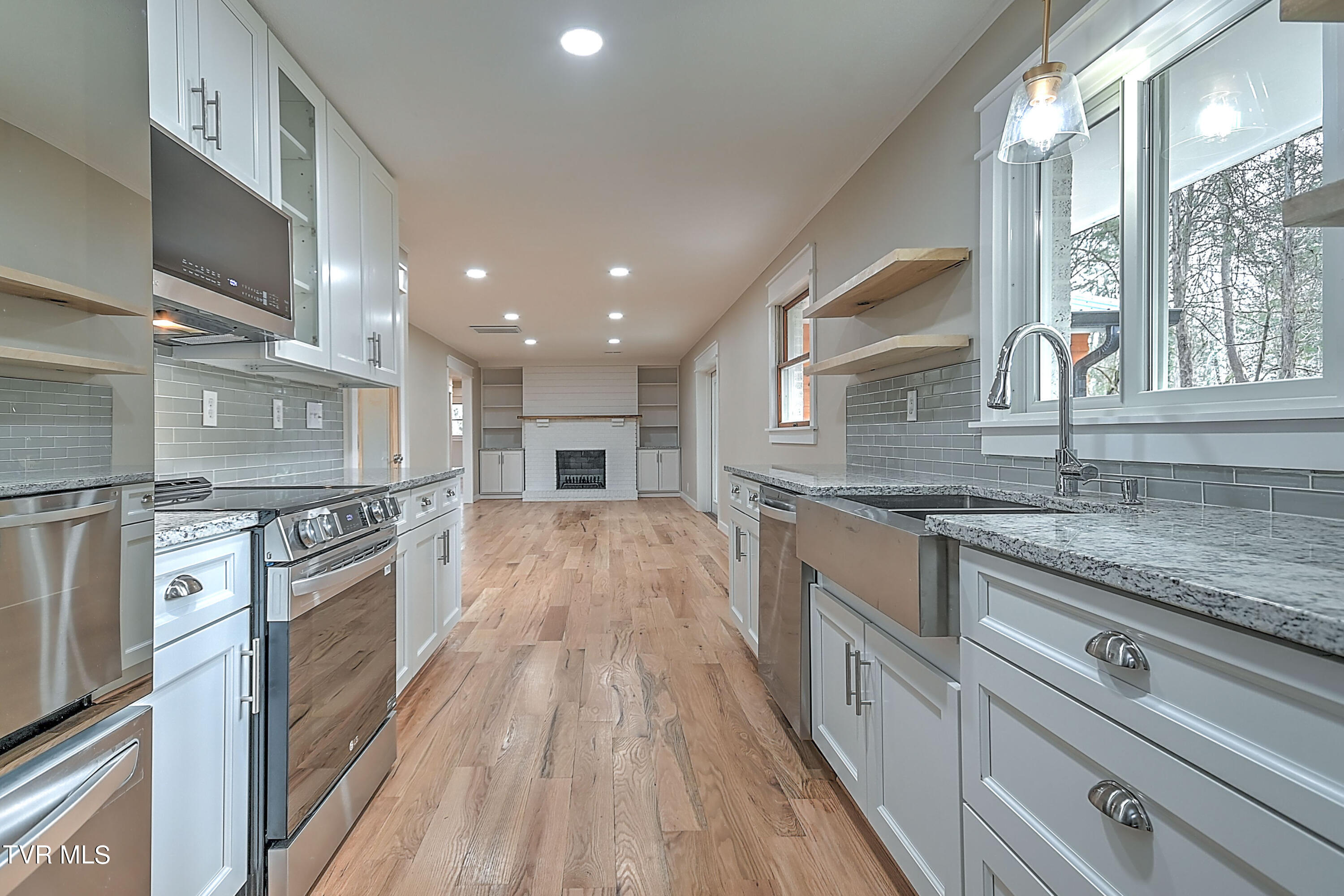 519 Rambling Road Kingsport, TN 37663 - Photo 29 of 58 519 Rambling TS-29