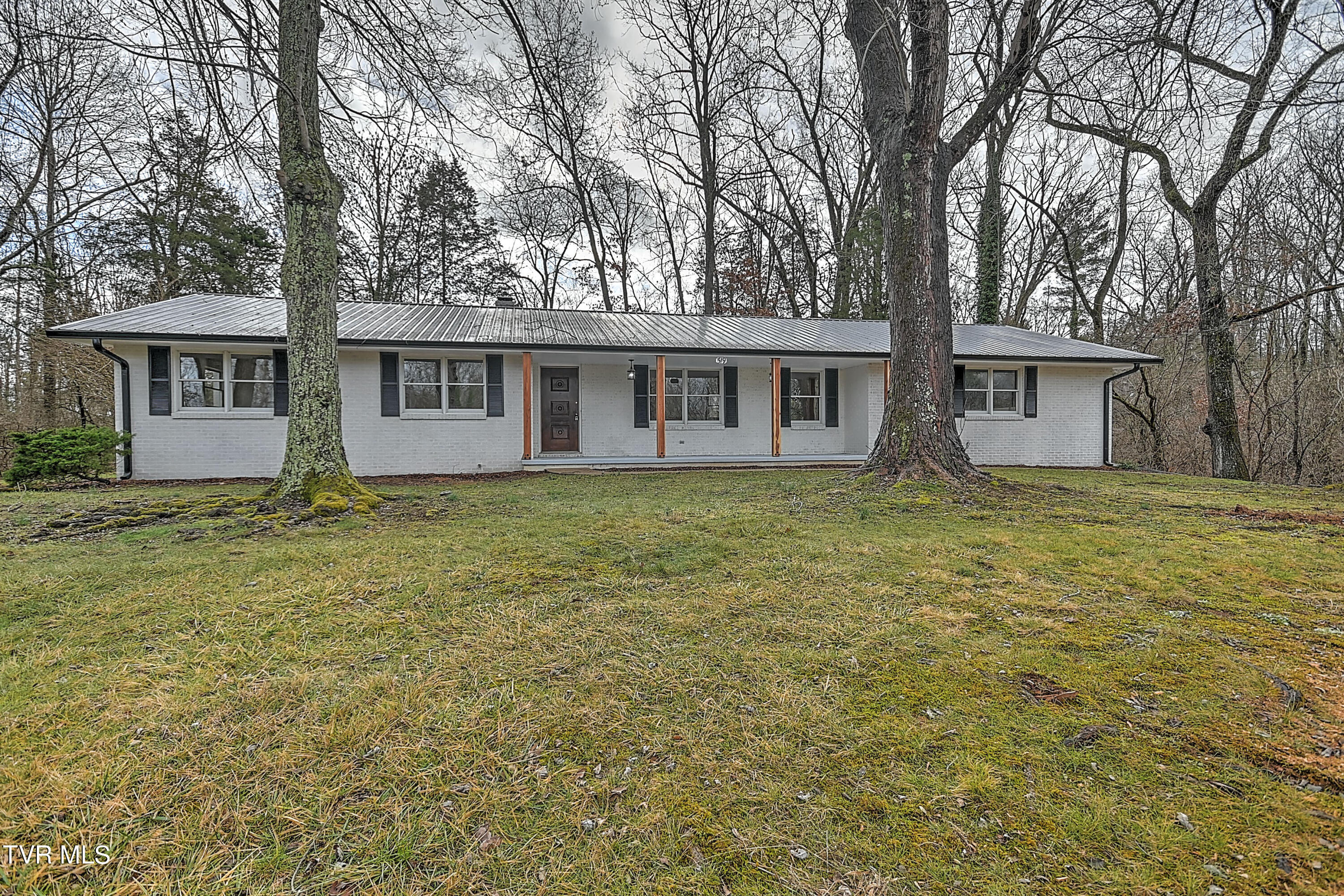 519 Rambling Road Kingsport, TN 37663 - Photo 3 of 58 519 Rambling TS-4