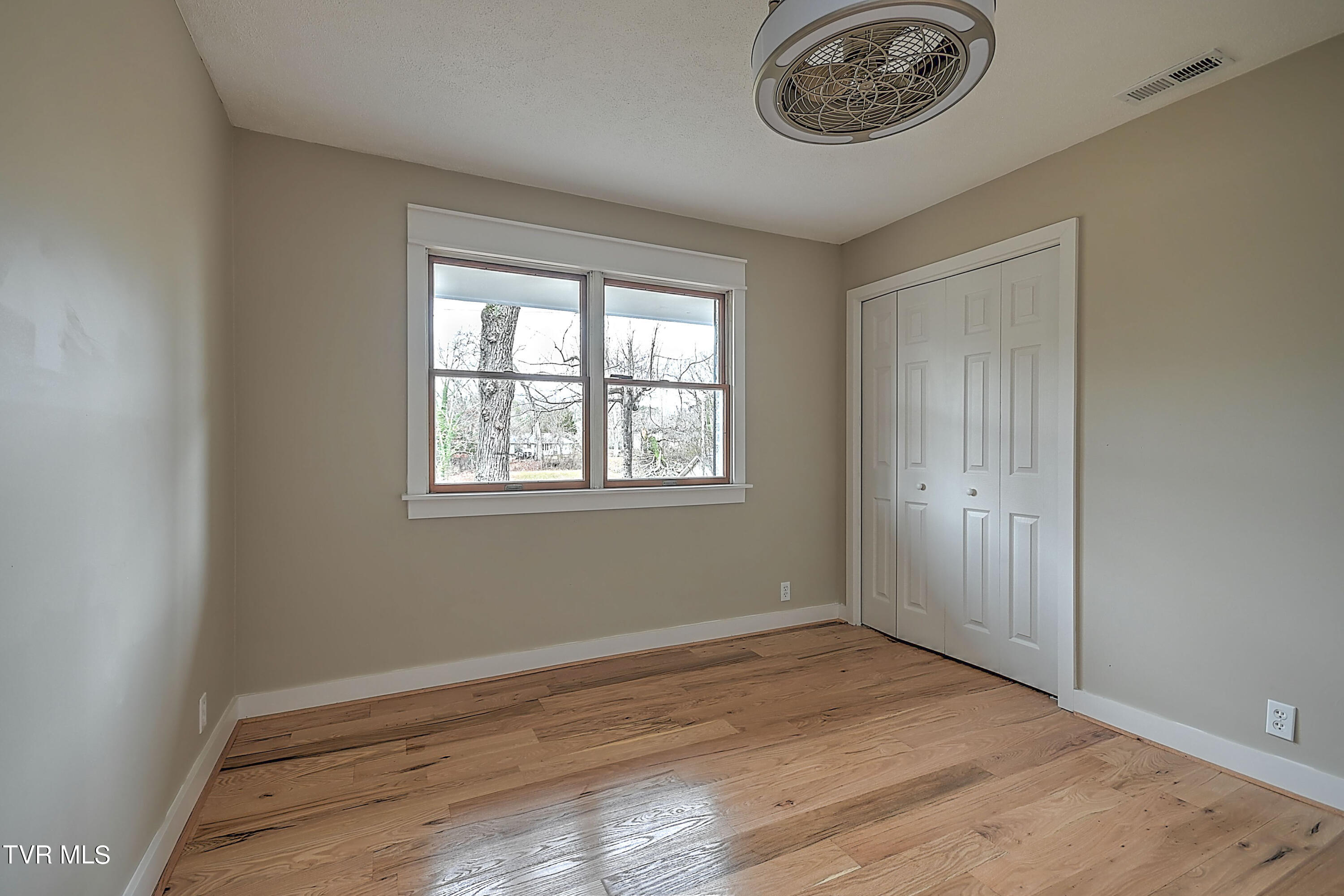 519 Rambling Road Kingsport, TN 37663 - Photo 42 of 58 519 Rambling TS-38