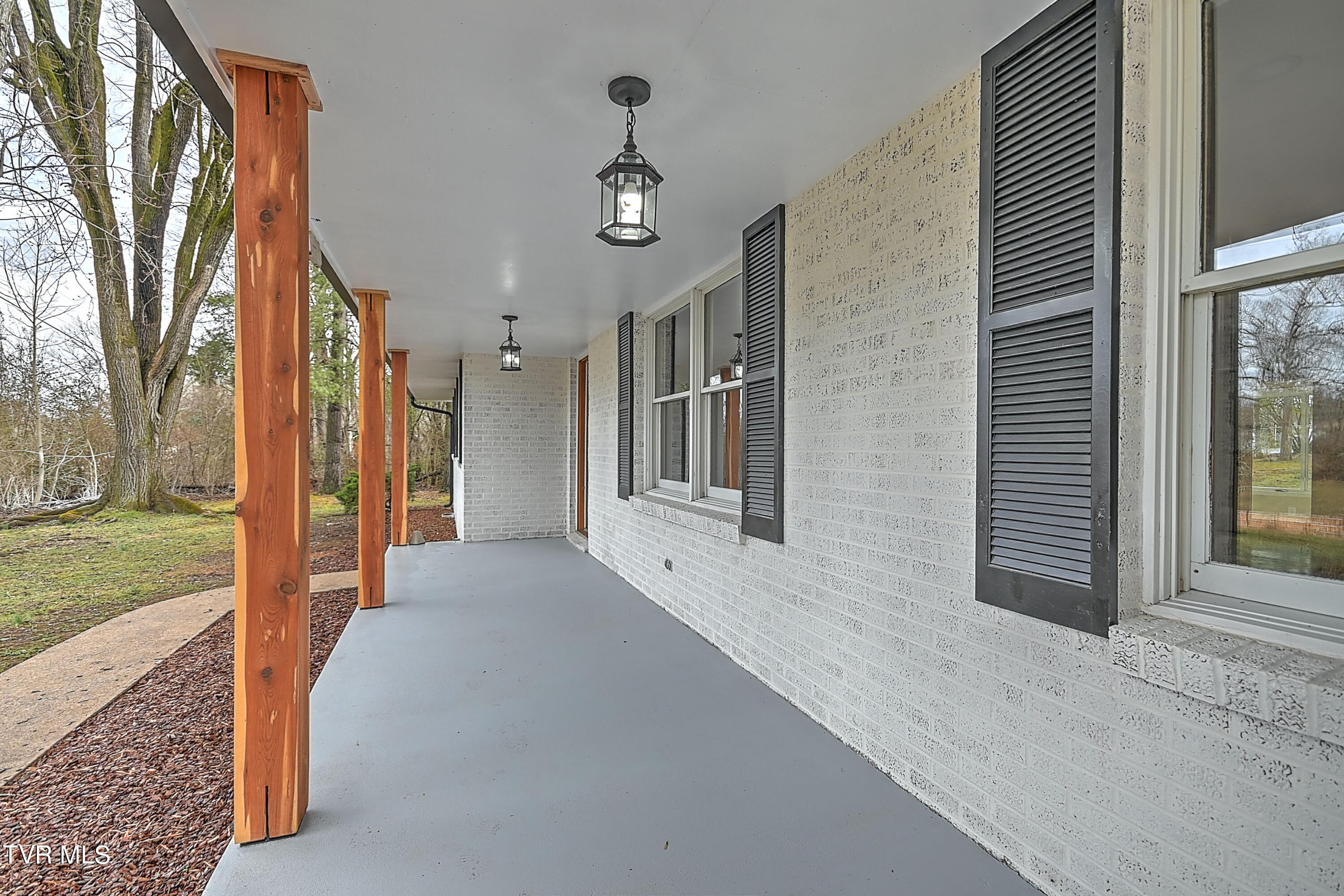 519 Rambling Road Kingsport, TN 37663 - Photo 7 of 58 519 Rambling TS-8