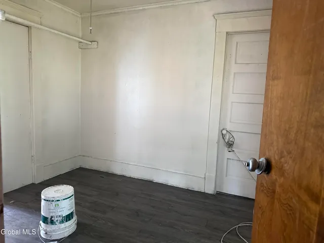 $93,300 | 7 Vanwyck Street, Gloversville, NY 12078