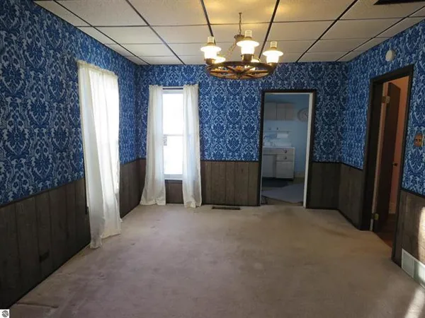 $93,000 | 605 East Garfield Street, Cadillac, MI 49601