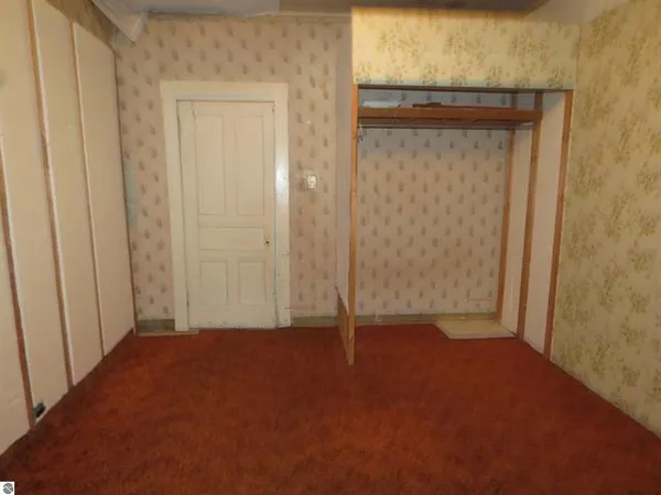 $93,000 | 605 East Garfield Street, Cadillac, MI 49601