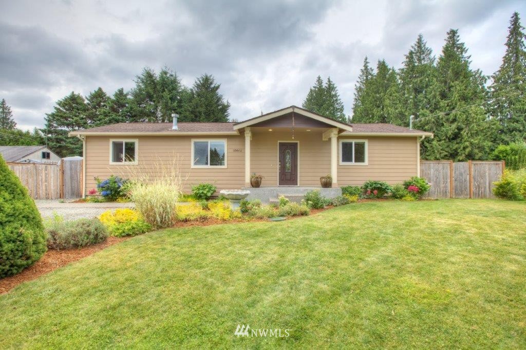 18641 Southeast 163rd Street Renton, WA 98058 - Photo 1 of 15 Gallery Image 1
