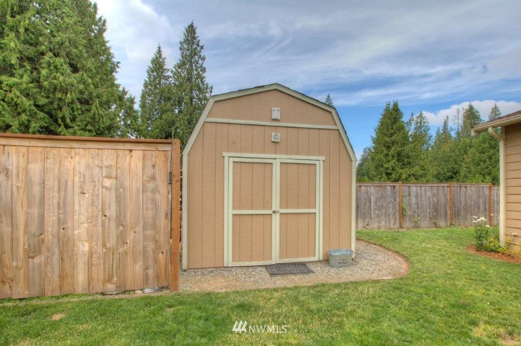 18641 Southeast 163rd Street Renton, WA 98058 - Photo 14 of 15 Gallery Image 14