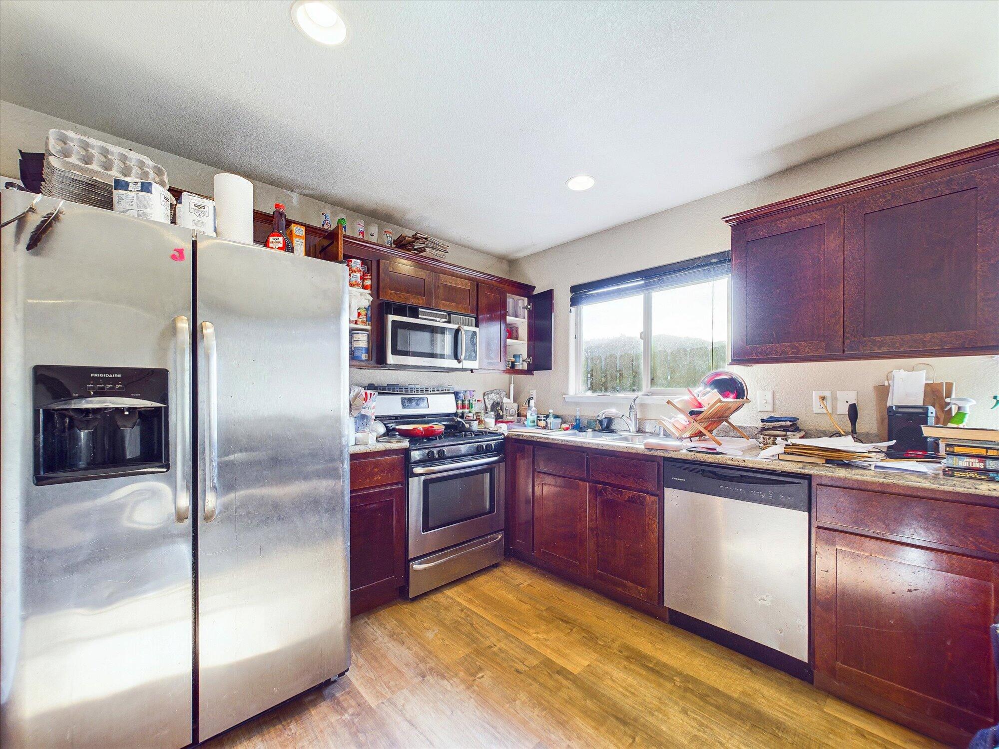 908-910 Hilda Court Rio Dell, CA 95562 - Photo 37 of 45