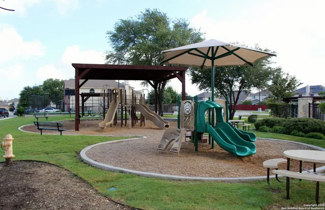 $2,100 | 11742 Cayenne Canyon, San Antonio, TX 78245