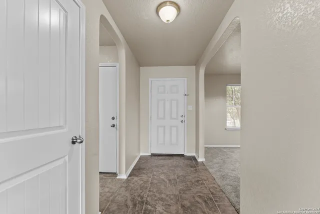 $2,100 | 11742 Cayenne Canyon, San Antonio, TX 78245