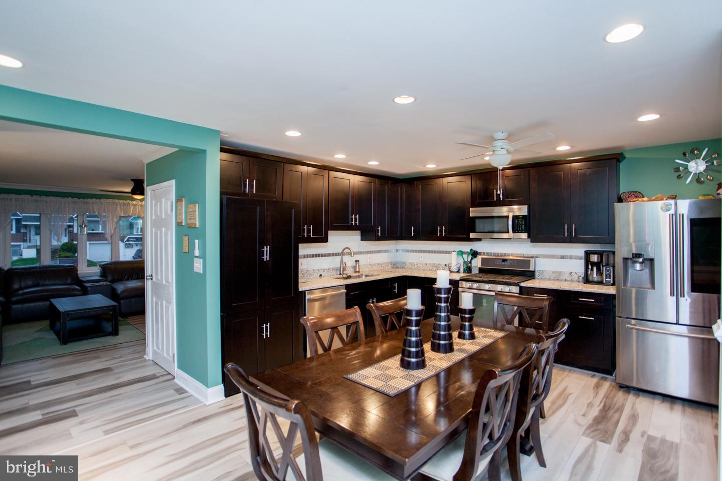 3236 Lester Road Philadelphia, PA 19154 - Photo 13 of 41