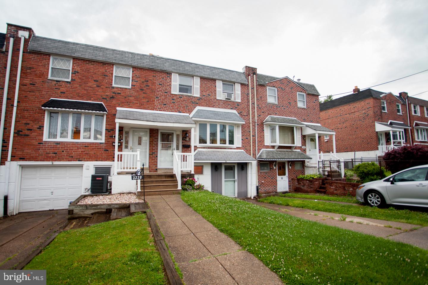 3236 Lester Road Philadelphia, PA 19154 - Photo 3 of 41