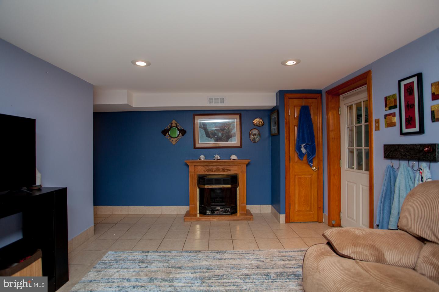 3236 Lester Road Philadelphia, PA 19154 - Photo 35 of 41