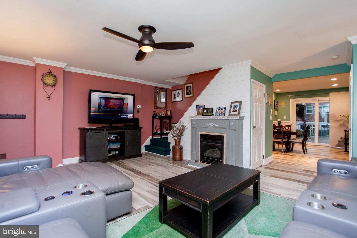 3236 Lester Road Philadelphia, PA 19154 - Photo 8 of 41