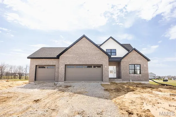 $740,000 | 3706 Thicket Drive, Shiloh, IL 62221