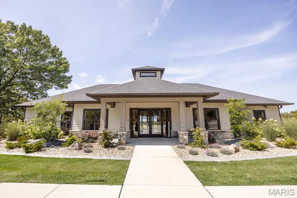 $740,000 | 3706 Thicket Drive, Shiloh, IL 62221